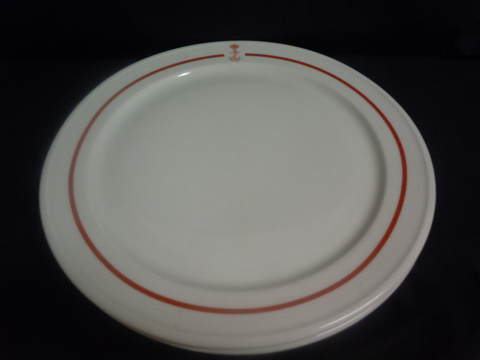 spanish navy dinner plate showing crown and fouled anchor