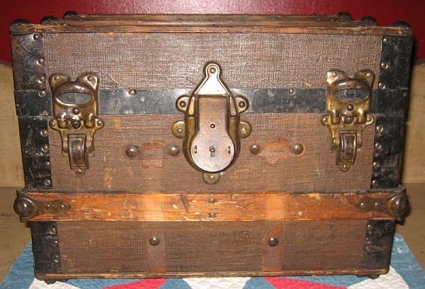 Antique Steamer Trunk #326 BEFORE