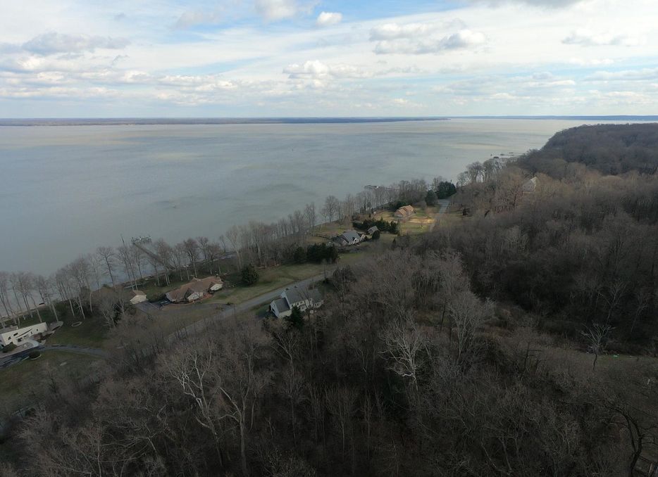 View down the Potomac River for waterfront home for sale by owner marlborough point, stafford va 22554 