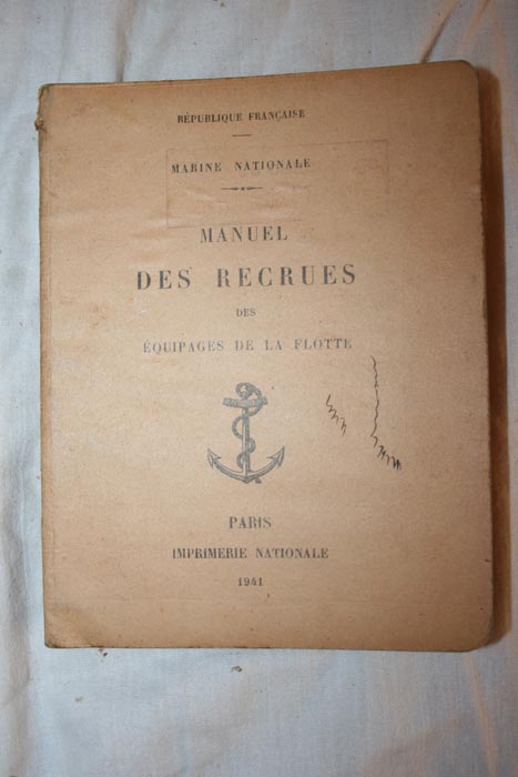 french navy recruit manual 1941 showing French fouled anchor